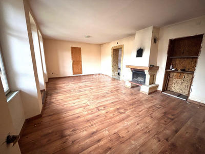 Appartement - 121 m² - 6 pièces