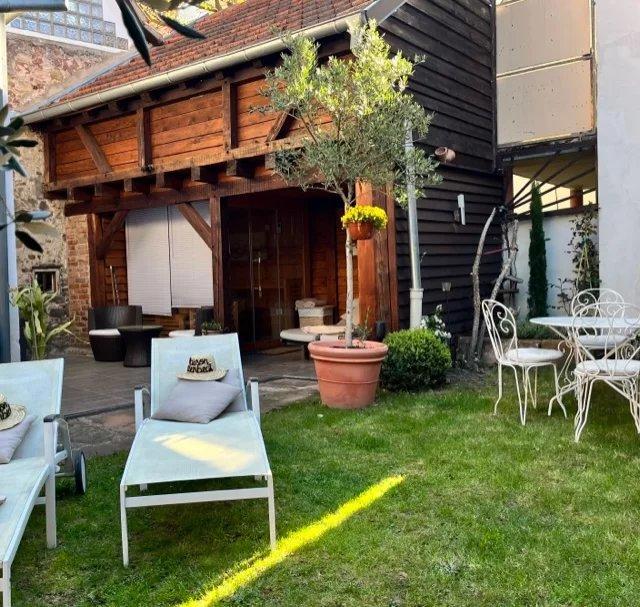 Gîte - 200 m² - 8 pièces