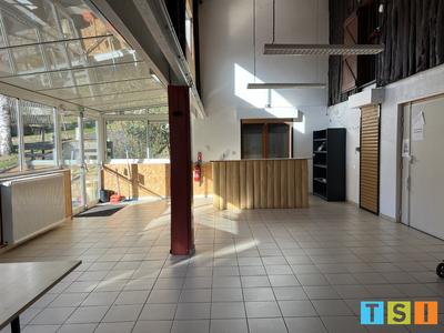 Maison - 344 m² - 8 pièces