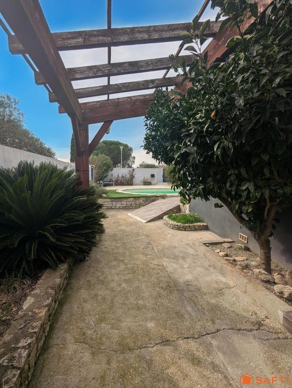 Maison - 102 m² - 3 pièces