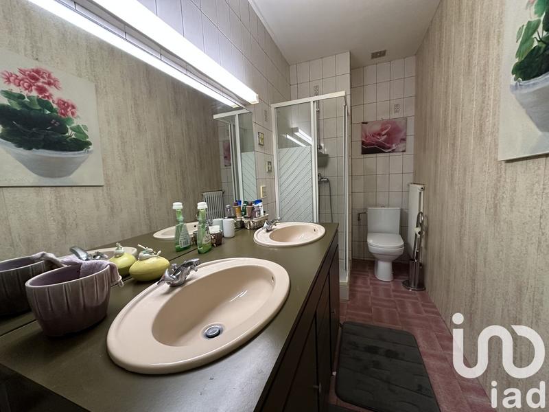 Maison - 340 m² - 15 pièces