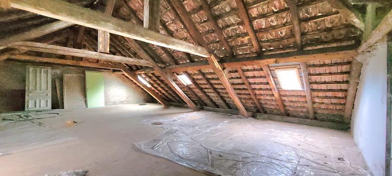 Appartement - 64 m² - 1 pièce