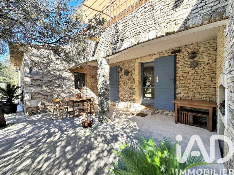 Maison - 185 m² - 6 pièces