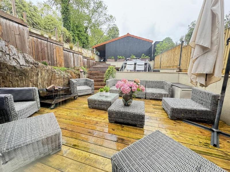 Maison d'architecte - 160 m² - 5 pièces