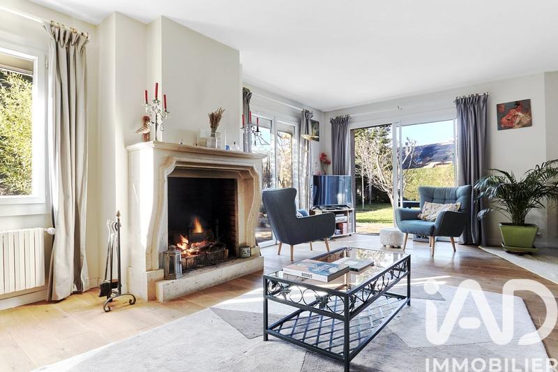 Maison - 154 m² - 9 pièces