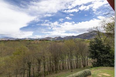 Maison - 226 m² - 8 pièces