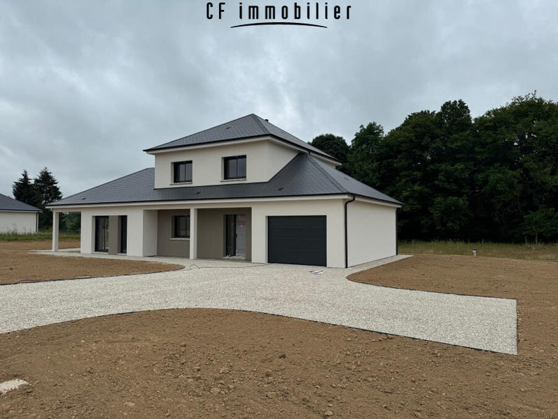 Maison - 150 m² - 5 pièces