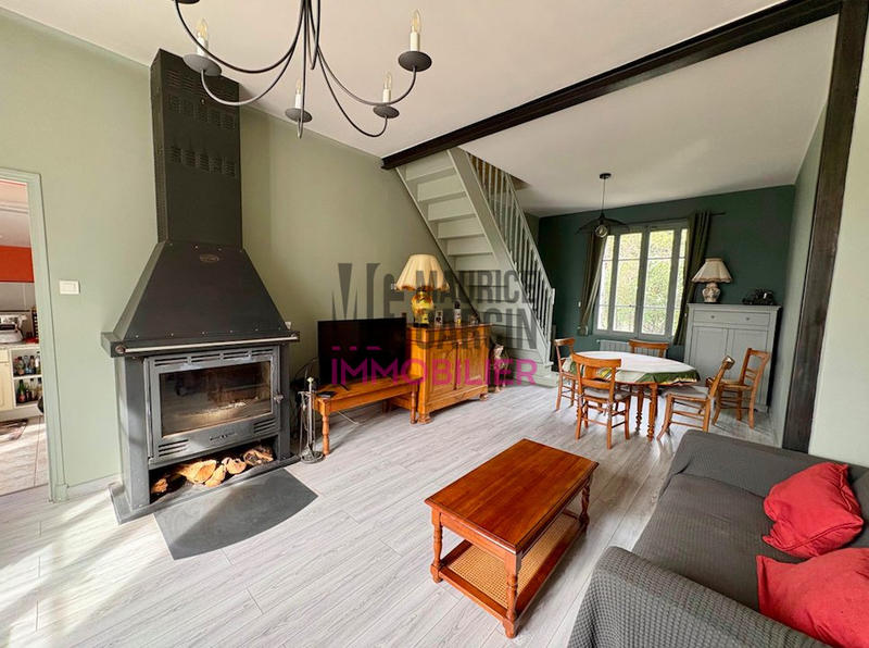 Maison - 115 m² - 4 pièces