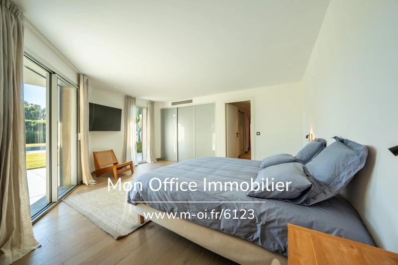 Maison d'architecte - 250 m² - 6 pièces