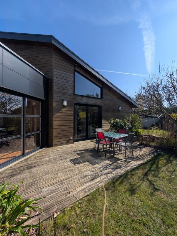 Villa - 180 m² - 6 pièces