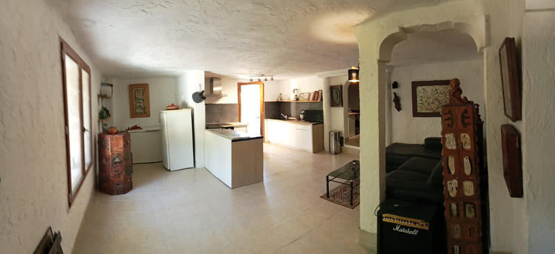 Maison - 278 m² - 6 pièces