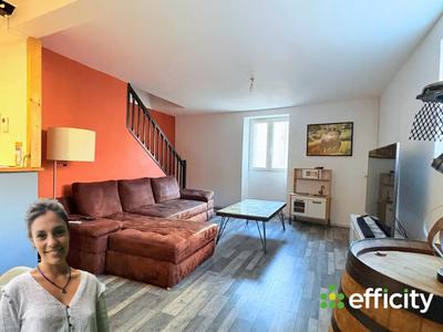 Maison - 90 m² - 4 pièces