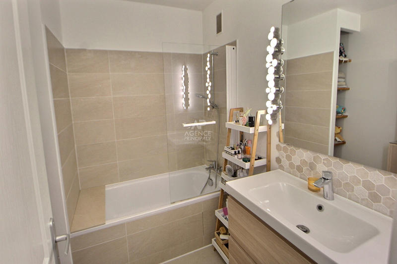 Appartement - 74 m² - 4 pièces