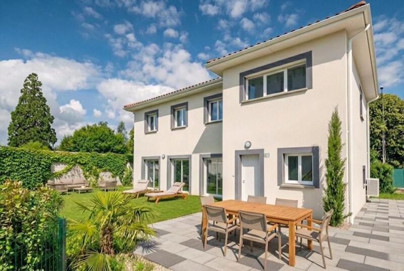 Maison - 183 m² - 6 pièces