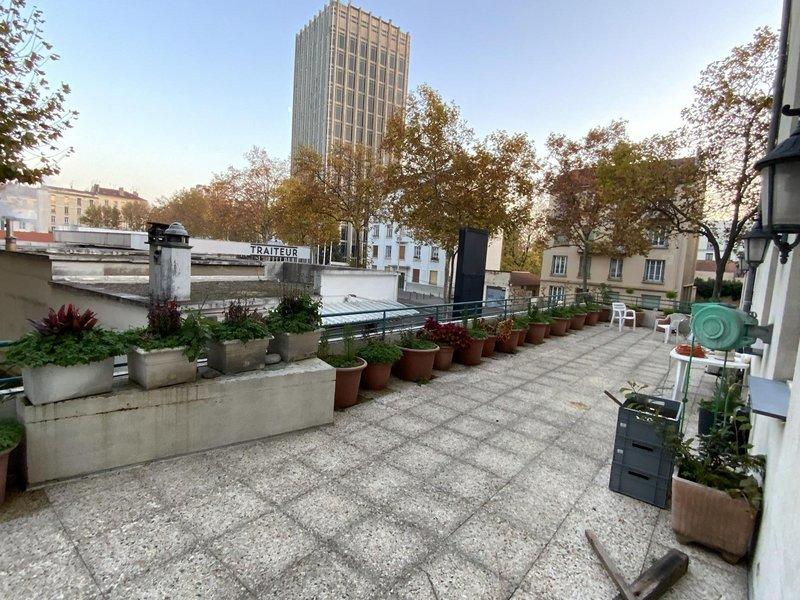 Appartement - 155 m² - 6 pièces