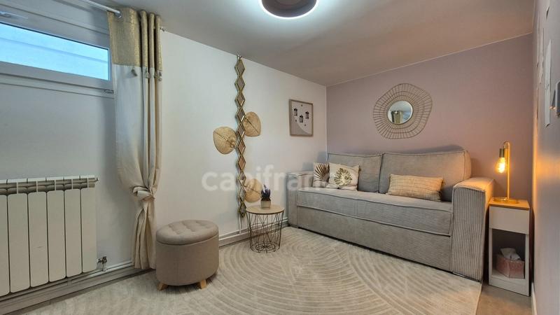 Maison - 185 m² - 6 pièces