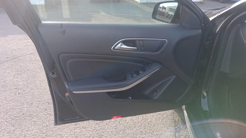 Mercedes Gla 2.1 200 136 7g-Dct Starlight Edition - Automatique