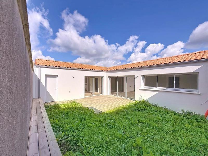 Maison - 142 m² - 6 pièces