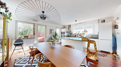 Maison - 127 m² - 4 pièces