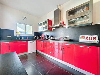 Maison - 151 m² - 4 pièces