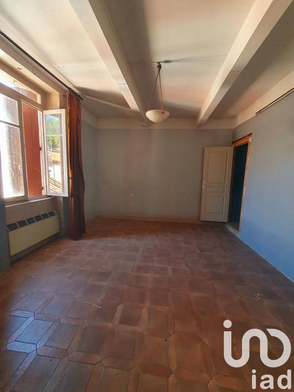 Immeuble - 217 m² - 1 pièce