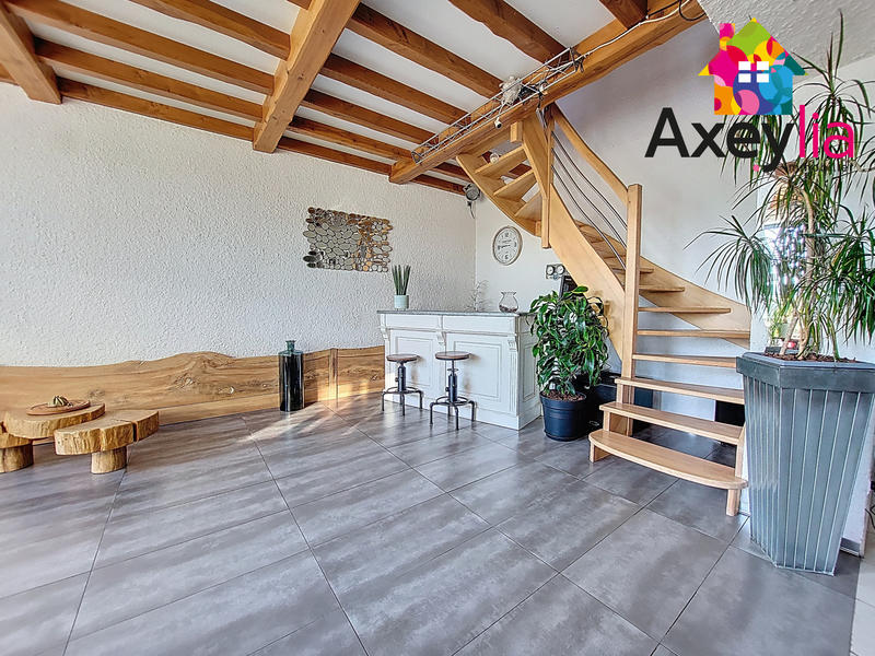 Maison - 149 m² - 7 pièces