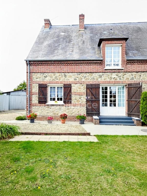 Maison - 92 m² - 4 pièces