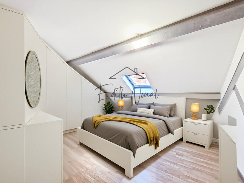 Appartement - 160 m² - 8 pièces