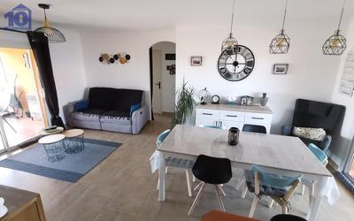 Appartement sur toit - 70 m² - 3 pièces