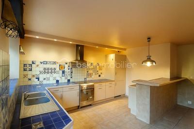 Maison en pierre - 225 m² - 6 pièces