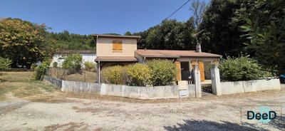 Maison traditionnelle - 107 m² - 4 pièces