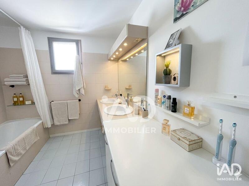 Maison - 94 m² - 4 pièces