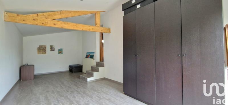 Maison - 222 m² - 7 pièces