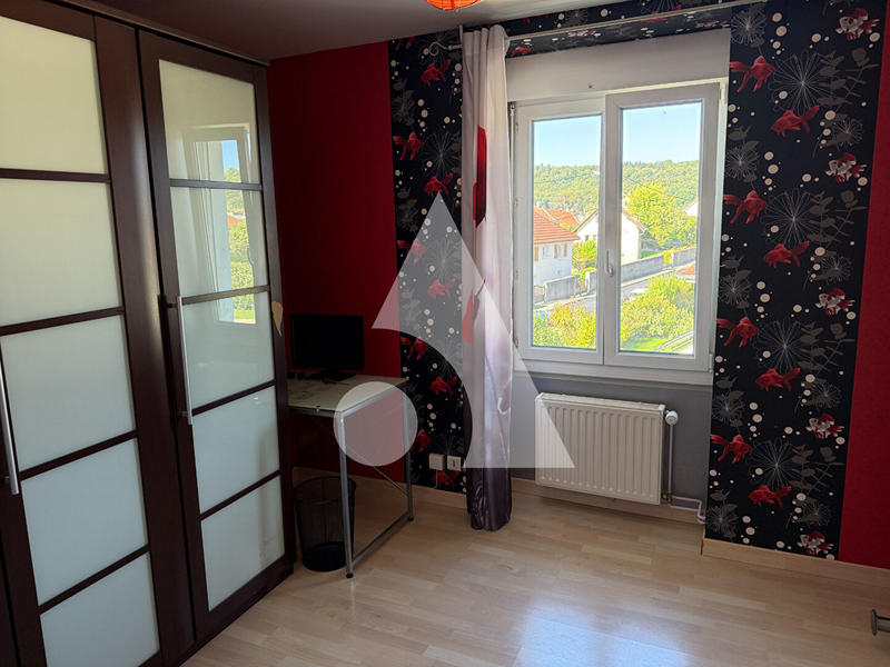 Maison - 131 m² - 6 pièces