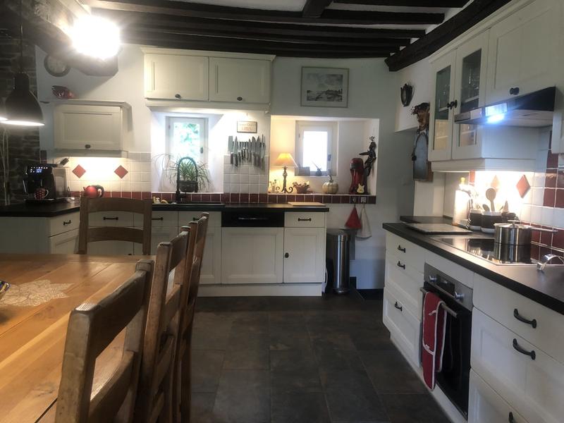 Maison ancienne - 236 m² - 8 pièces