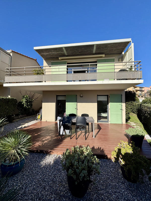 Villa - 80 m² - 4 pièces