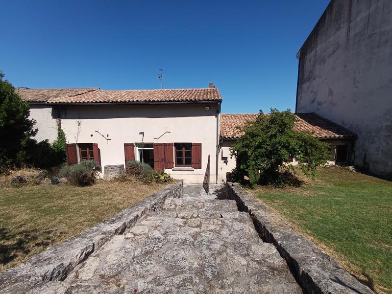 Maison - 185 m² - 6 pièces