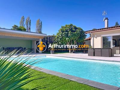 Maison - 175 m² - 5 pièces