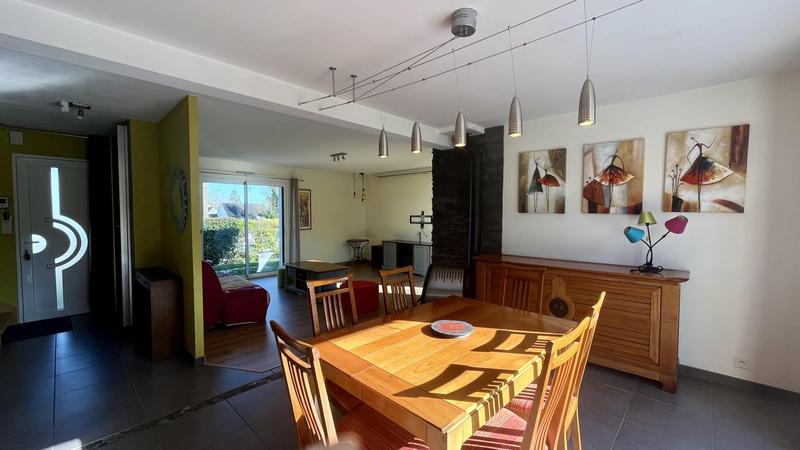 Maison contemporaine - 116 m² - 6 pièces