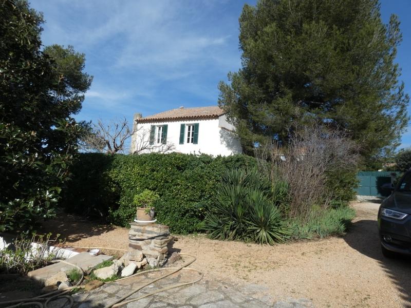 Maison en pierre - 220 m² - 7 pièces