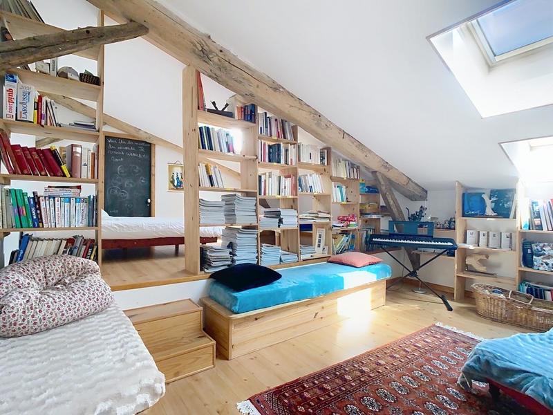 Maison - 231 m² - 10 pièces