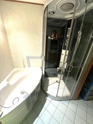 Appartement - 97 m² - 4 pièces