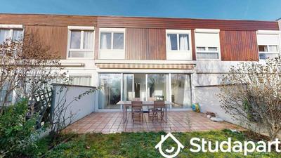 Chambre - 10 m² - 1 pièce