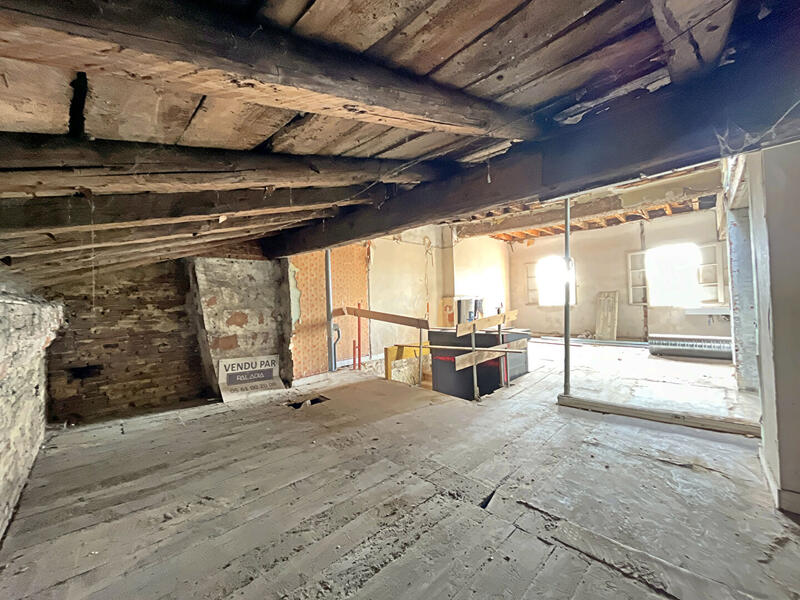 Appartement - 104 m² - 3 pièces