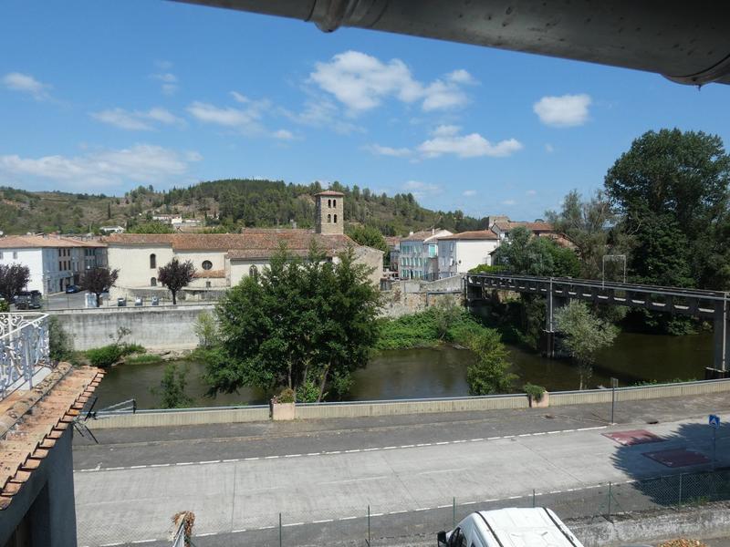 Maison - 180 m² - 7 pièces