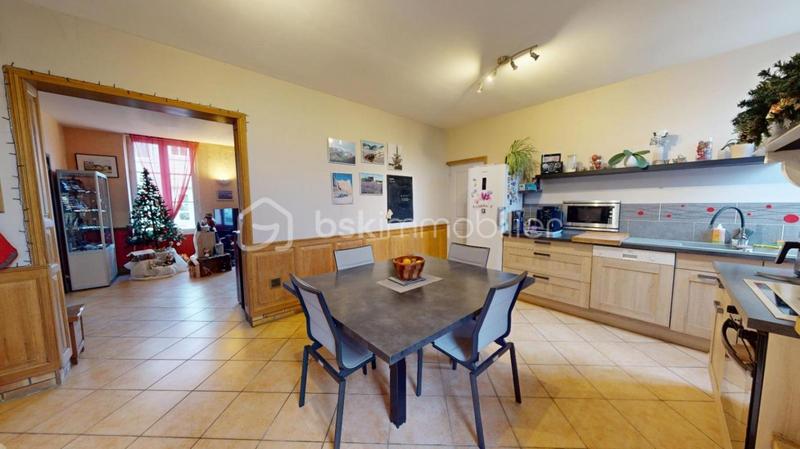 Maison - 131 m² - 5 pièces