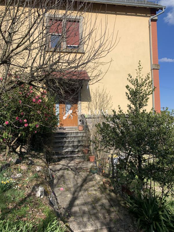 Villa - 207 m² - 8 pièces