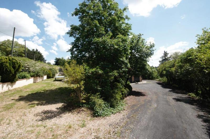 Maison traditionnelle - 353 m² - 10 pièces