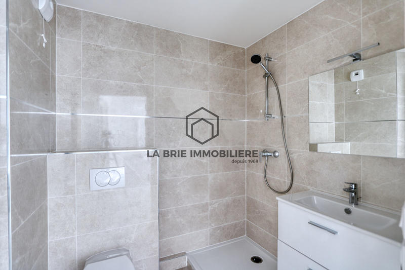 Appartement - 76 m² - 4 pièces