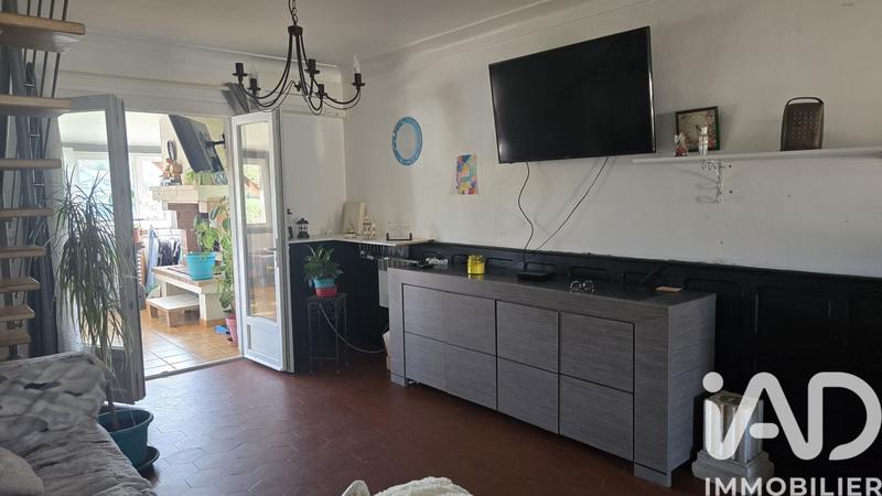 Maison - 255 m² - 10 pièces